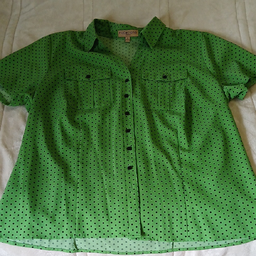 Green Polka Dot Button-Up Shirt